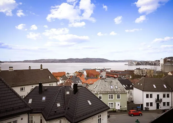 Apartmán Bright Top-Floor Apartment With Sea View